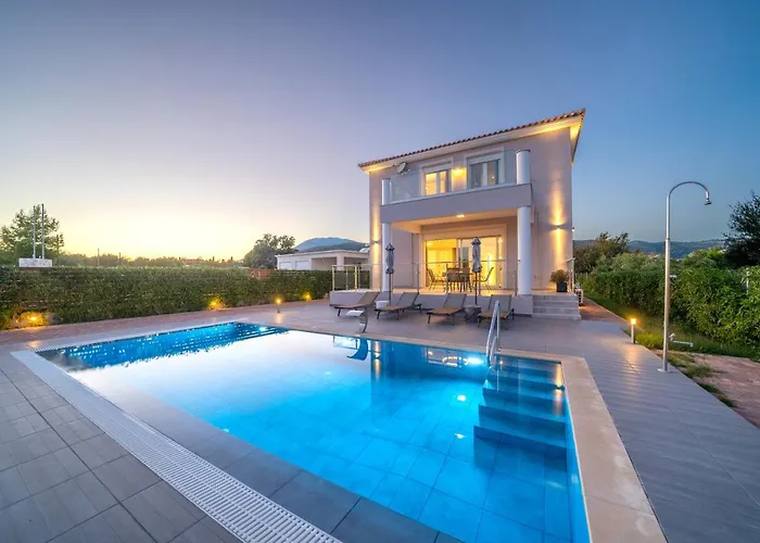 Artemon New Luxury Villa